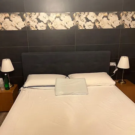 فندق مبيت وإفطار Rosa Contursi Terme