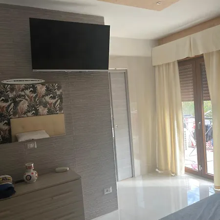 فندق مبيت وإفطار Rosa Contursi Terme
